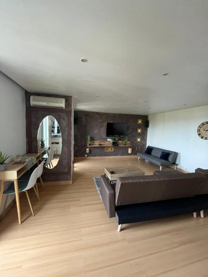 Chic With View On Collines De Marcel Pagnol Wifi Free Parking And Clim * Marseilles